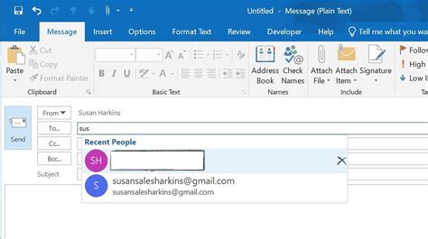 outlook autofill email address.